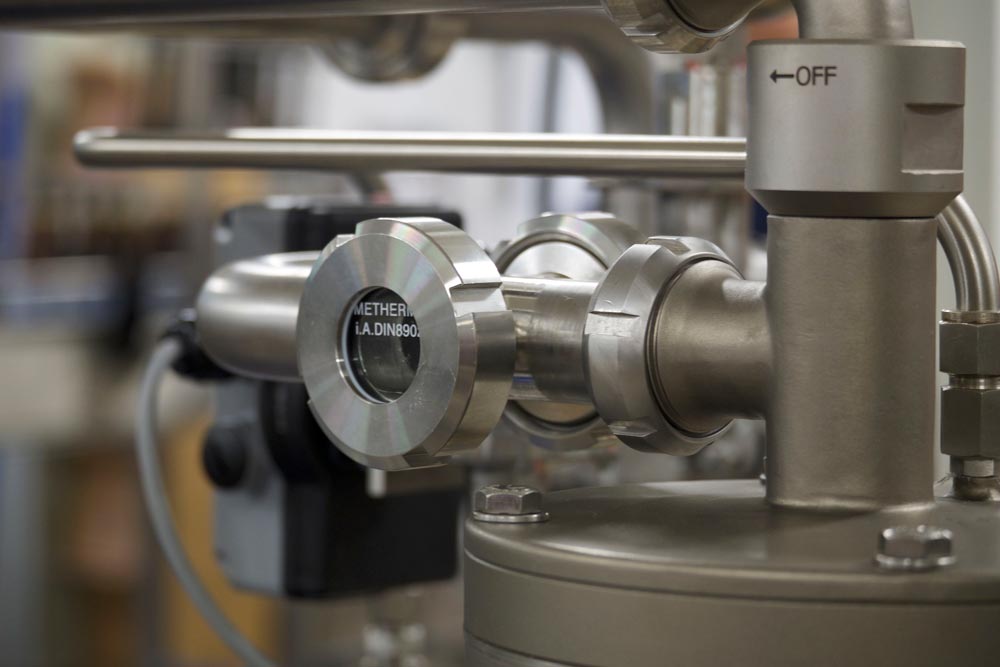 Maskin för att producera och utveckla sina egna produkter